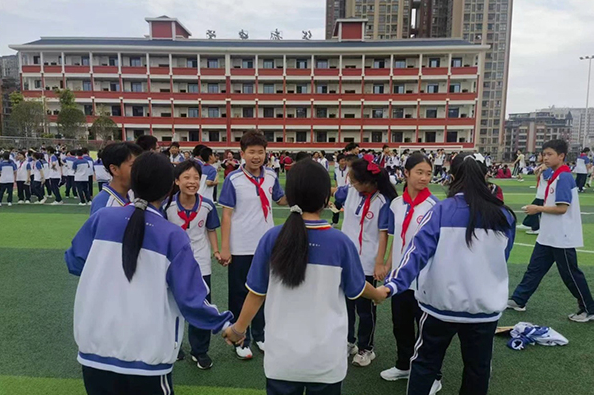 享有公正而有质量深化推动城乡义务教育共同体建造和教育融合 享有公正而有质量深化推动城乡义务教育共同体建造和教育融合